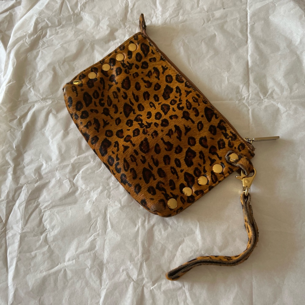 Hammit leopard zip purse